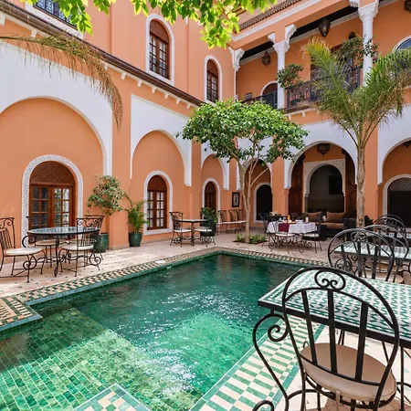 Riad Amina-3