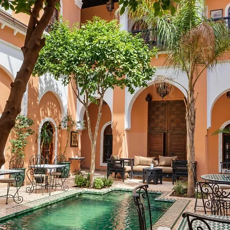 Riad Amina-2