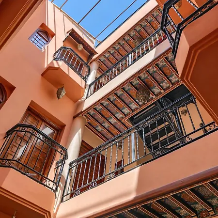 Riad Amina-2